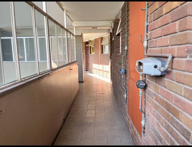 1 BEDROOM FLAT TO LET IN DURBAN CENTRAL